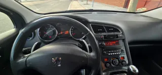 Peugeot 5008 automático