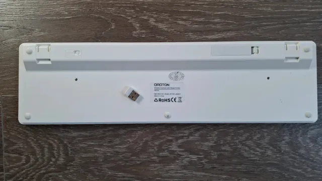 Teclado Bluetooth con Pad Numérico Plata