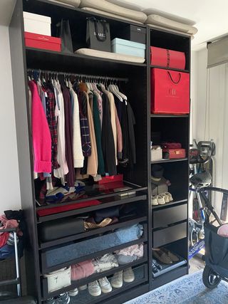 Vestidor Ikea marrón