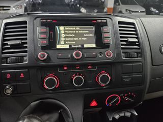 VOLKSWAGEN Transporter Kombi PRO Largo TN 2.0 TDI