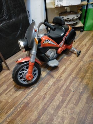 Moto de batería Infantil Roja