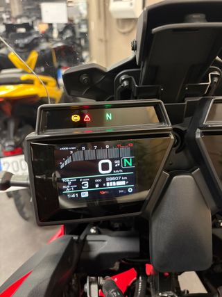 Yamaha Tracer 9 GT 2021 Roja