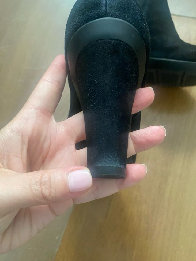 Botines Geox Tacón Ante Negro Talla 37