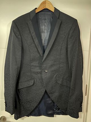 Traje de fiesta hombre negro