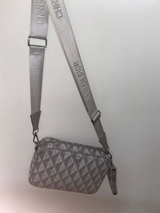 bandolera dior gris