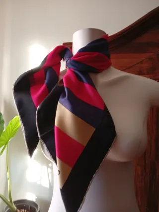 Foulard vintage geometrico