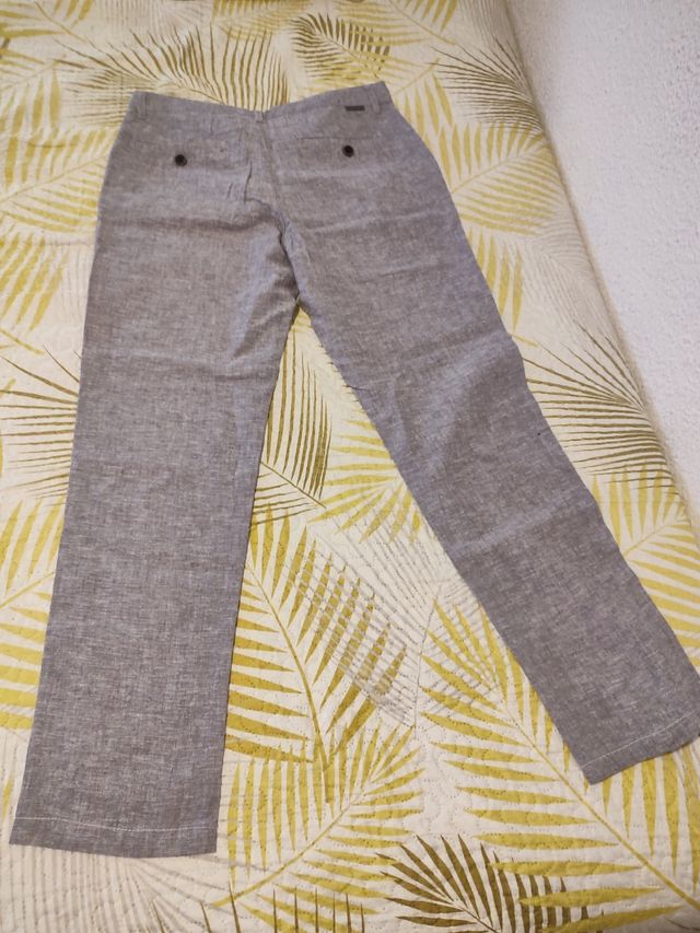 Pantalón gris de lino