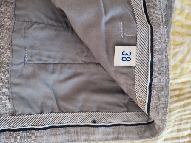 Pantalón gris de lino