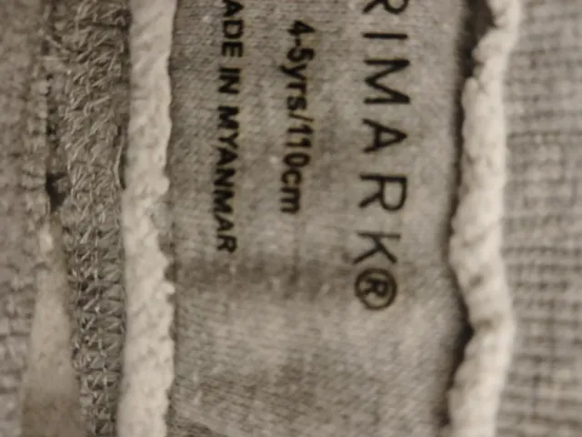 Lote 4 pantalones niño 4-6 años