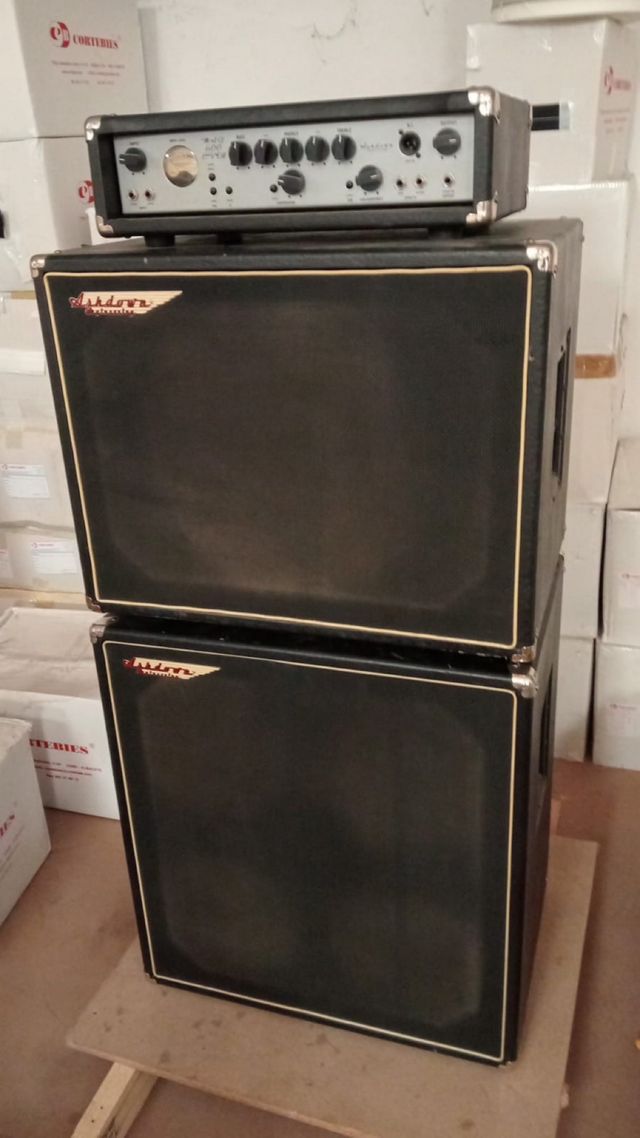 Amplificador Bajo Ashdown MAG 600H.
