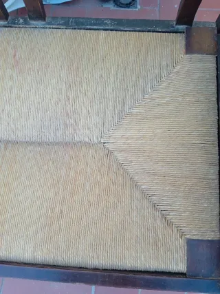 Banco de madera antiguo