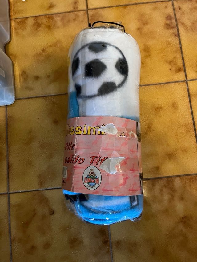 Plaid calcio bianco e blu