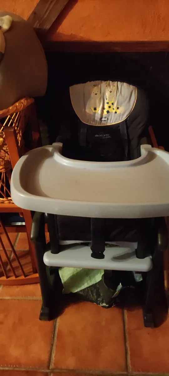 Trona pupitre para bebé