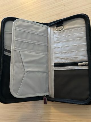 Organizador de viaje porta pasaportes