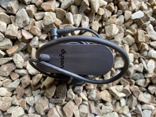 Cargador Dyson V12