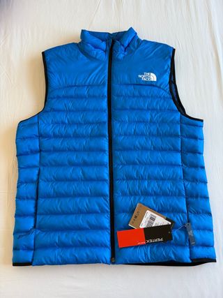 Chaleco plumas North Face azul. Talla M