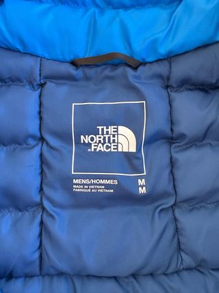 Chaleco plumas North Face azul. Talla M