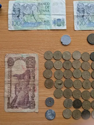 Lote Billetes y Monedas Franco/Juan Carlos plata