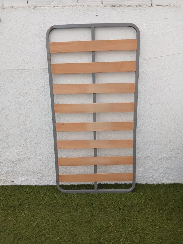 Somier metálico con lamas de madera