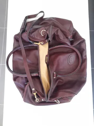 Bolso de viaje de cuero marrón