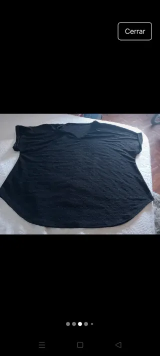 Blusa negra calada