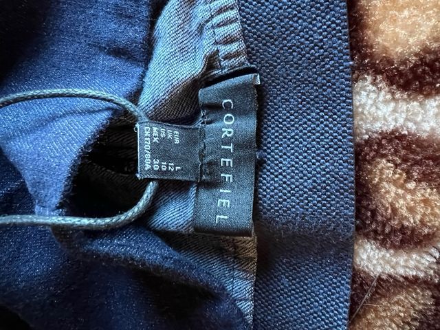 Pantalones elásticos azules