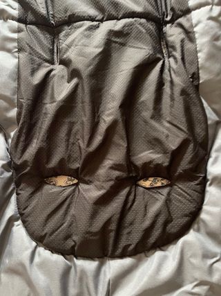 Saco universal silla bebé gris de la marca BBest.