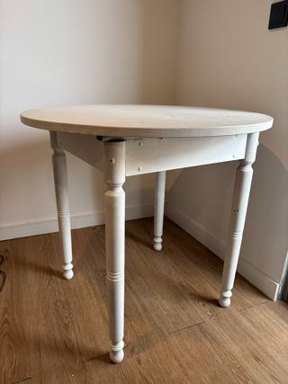 Mesa redonda extensible de madera