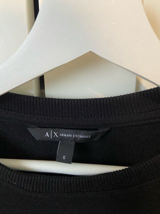 Sudadera Armani Exchange Negra Rosa