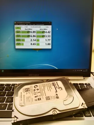 Discos Duros 1TB Seagate y WD