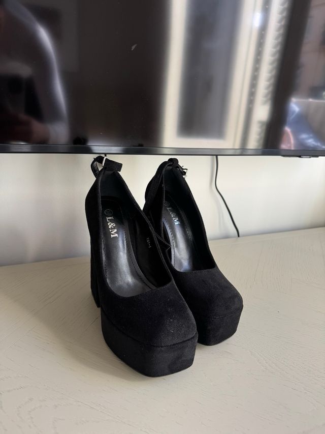 Zapatos de tacón negros plataforma