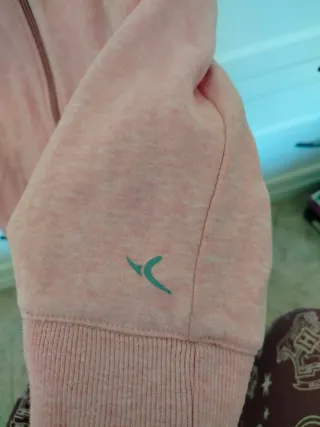 Sudadera rosa con cremallera