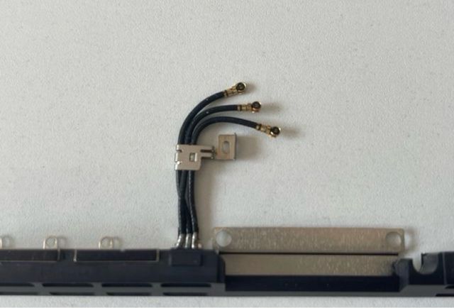 Antena WiFi MacBook Pro A2779/A2992/A2918