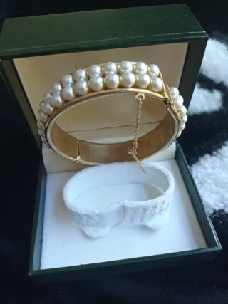 Brazalete antiguo perlas  baño de oro