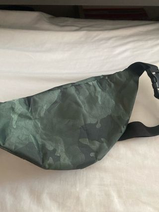 Riñonera militar camuflaje doble cremallera