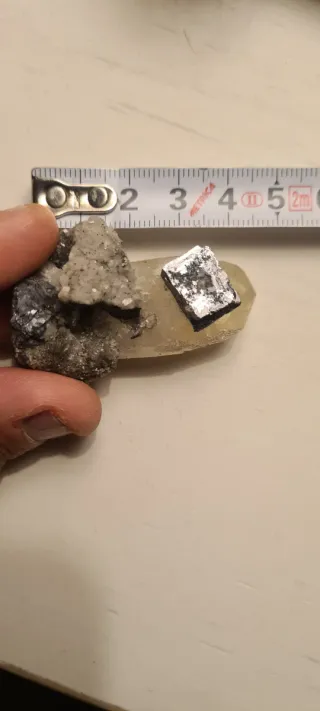 Minerali Collezione Galena su Cristallo Anglesite