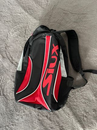 Pala Pádel Siux Diablo Revolution 3 Pro y mochila