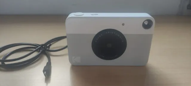 Cámara Kodak Printomatic Blanca