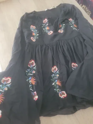 Blusa Zara Boho Bordada Negra