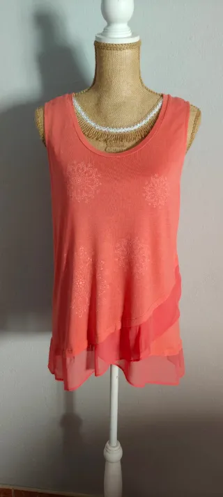 Camiseta Desigual color Coral