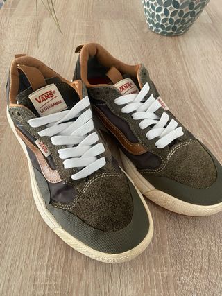 Zapatillas Vans Ultrarange Marrón/Verde