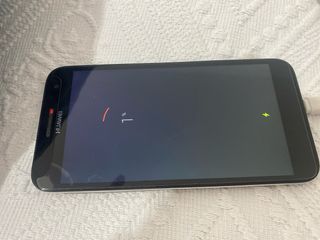 Huawei Ascend G7 con custodia e custodia, caricabatterie.