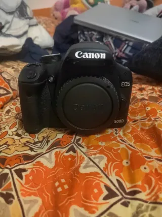 Canon EOS 500D SLR Cámara Kit