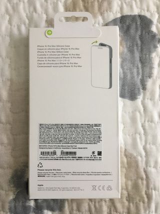 Custodia MagSafe per iPhone 16 Pro Max gialla