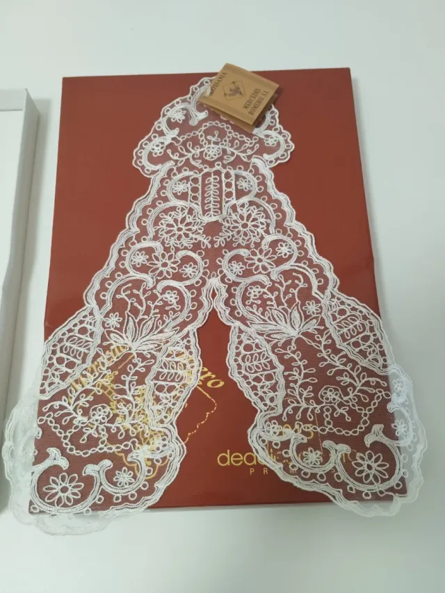 Floc Fallera Mercedes Romero Blanco