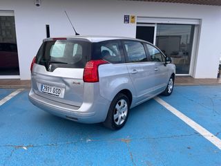 Peugeot 5008 2009