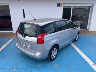 Peugeot 5008 2009