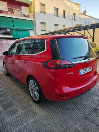 Opel Zafira Tourer 2015