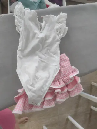 Conjunto Flamenca 9/12 meses (da más talla)