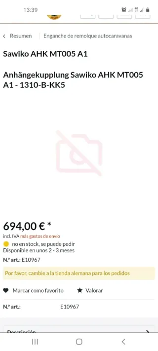 Enganche de remolque con bola para auto caravana.